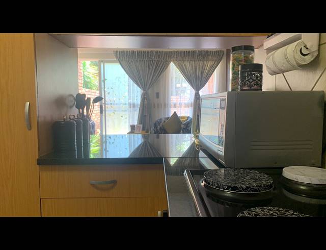2 BEDROOM SECTIONAL TITLE FOR SALE IN CLARINA